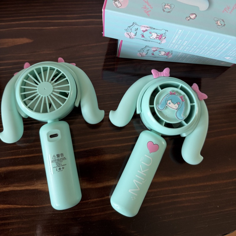 Hatsune Miku Mini El Tipi Fan  - Camping Cooking Fire incelemesi ve fiyatı